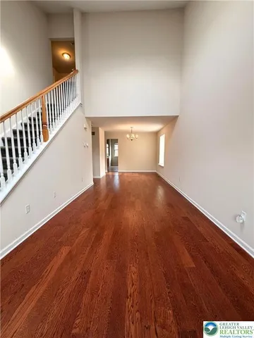 $2,350 | 1109 Timberidge Lane, Allentown, PA 18106