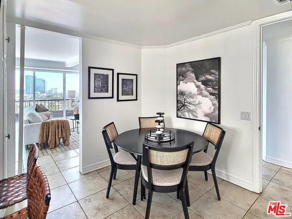 $6,000 | 10550 Wilshire Boulevard, Unit 1004, Los Angeles, CA 90024