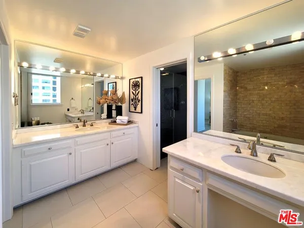 $6,000 | 10550 Wilshire Boulevard, Unit 1004, Los Angeles, CA 90024