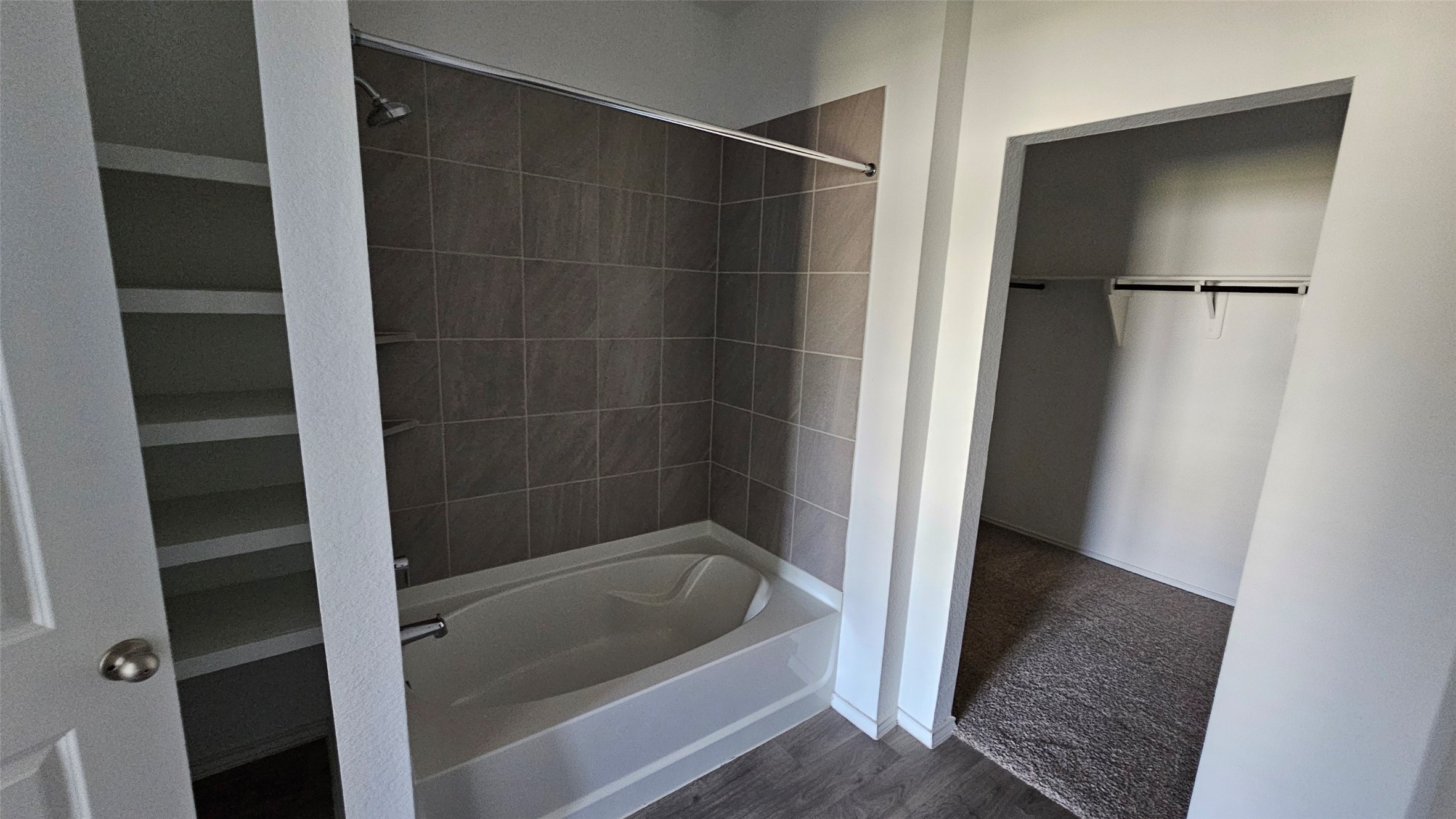 5411 Auburn Gardens Spring, TX 77373 - Photo 16 of 17 Primary Bath