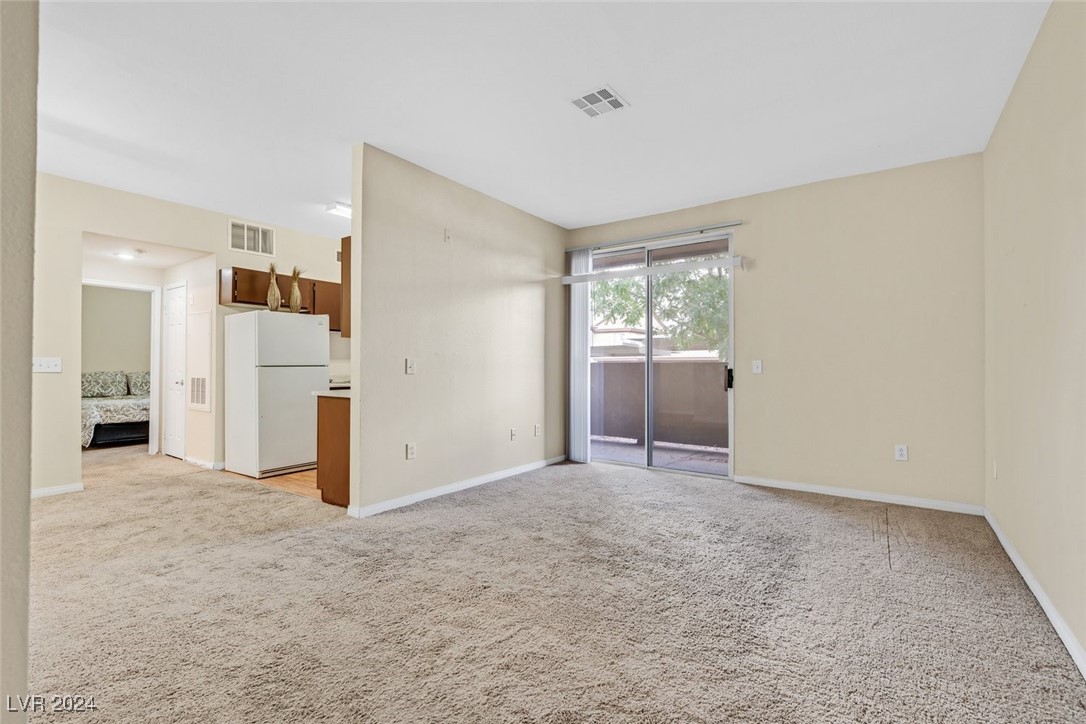 231 West Horizon Ridge Parkway, Unit 713 Henderson, NV 89012 - Photo 3 of 25