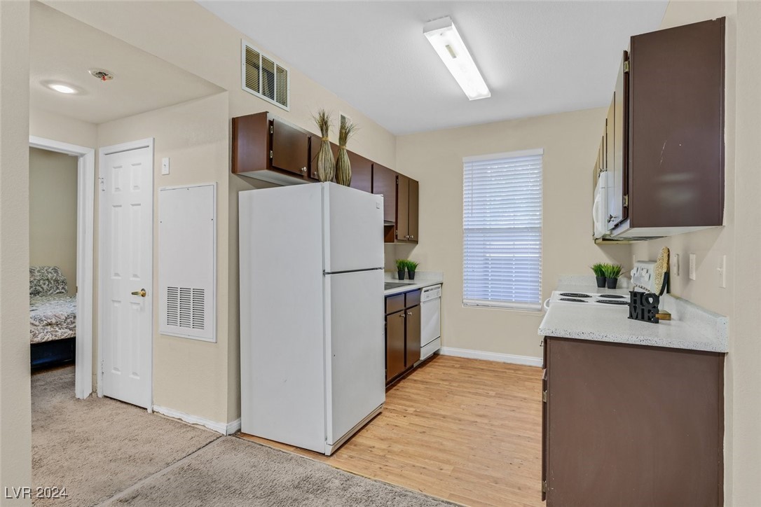231 West Horizon Ridge Parkway, Unit 713 Henderson, NV 89012 - Photo 8 of 25