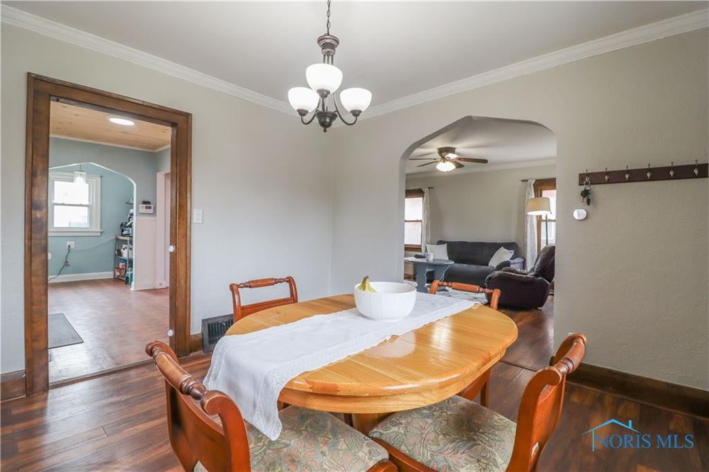 3944 Elmhurst Road Toledo, OH 43613 - Photo 10 of 27 Gallery Image 10