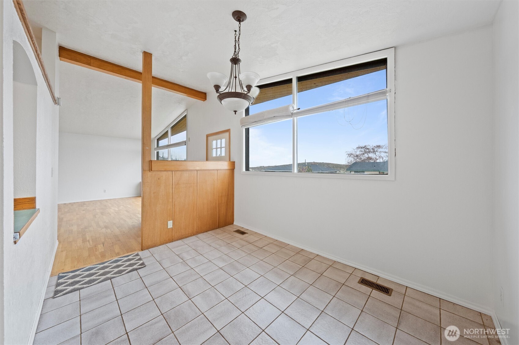 401 Statter Road Ephrata, WA 98823 - Photo 22 of 40 a view of a storage & utility room