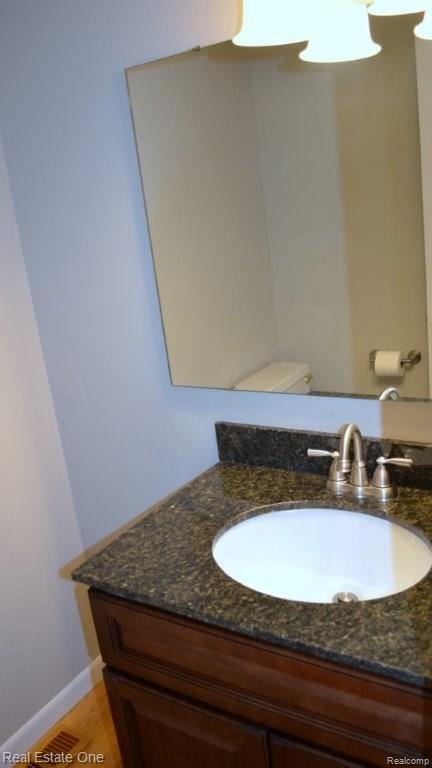 7040 Linden Road Fenton, MI 48430 - Photo 16 of 35 Linden Rd 032.jpg