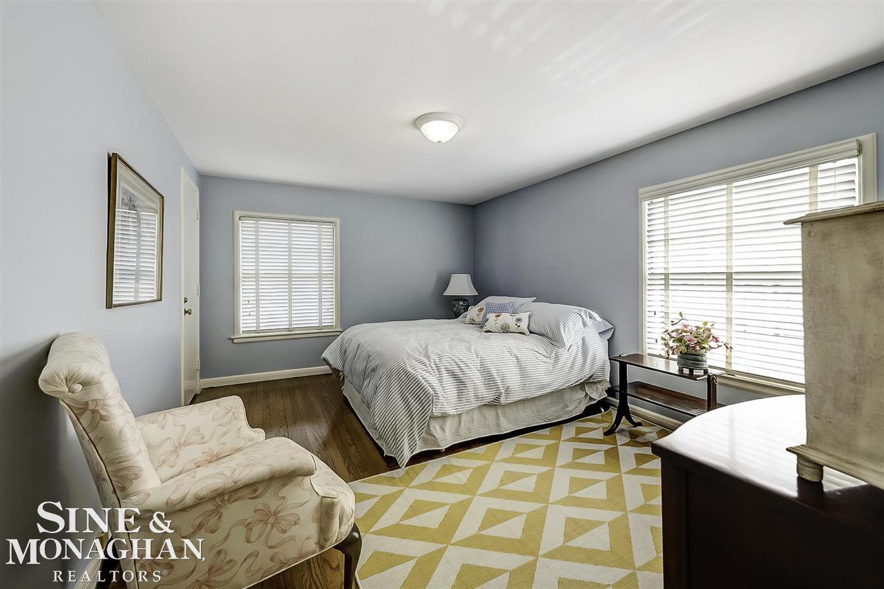25 Beacon Hill Road Grosse Pointe, MI 48236 - Photo 37 of 70 50071532-36.JPG