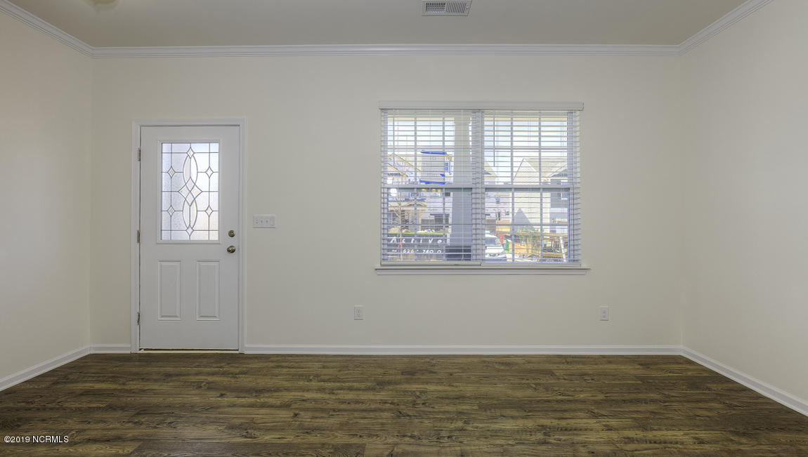 549 Denali Road Winterville, NC 28590 - Photo 23 of 30 1150_INT_LIVING-1