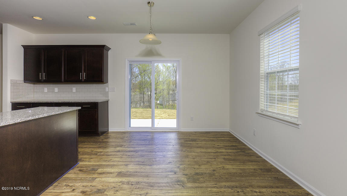 549 Denali Road Winterville, NC 28590 - Photo 9 of 30 1150_INT_BREAKFAST-2
