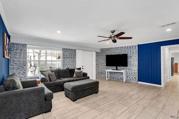 $370,000 | 5232 Antioch Boulevard, Baton Rouge, LA 70817