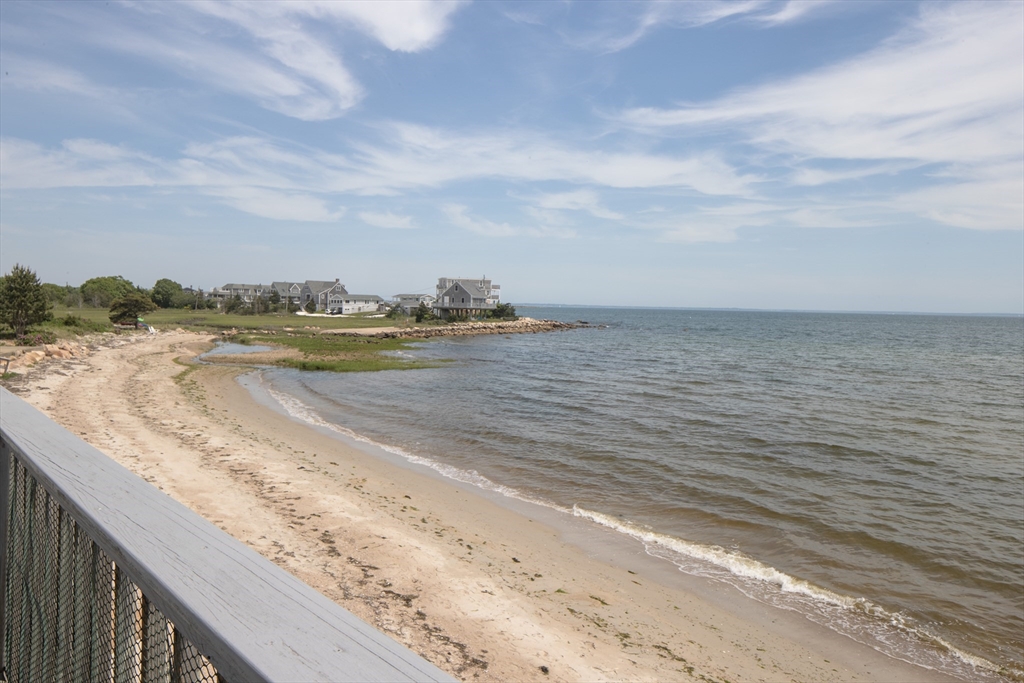 42 Pico Beach Road Mattapoisett, MA 02739 - Photo 20 of 37 Gallery Image 20