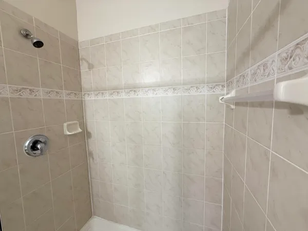 $232,900 | 3051 Southeast Lexington Lakes Drive, Unit 202, Stuart, FL 34994