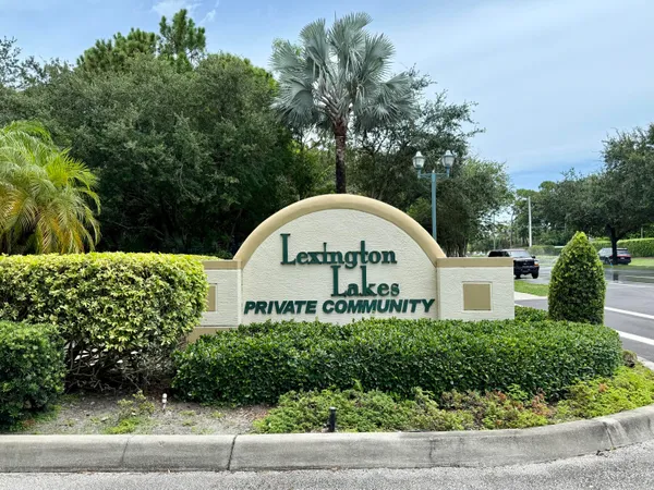 $232,900 | 3051 Southeast Lexington Lakes Drive, Unit 202, Stuart, FL 34994