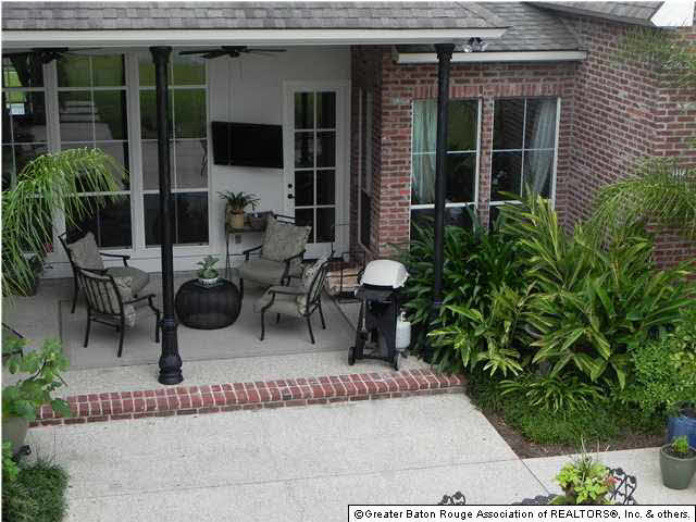 15031 Tower Court Baton Rouge, LA 70810 - Photo 1 of 24 Gallery Image 1