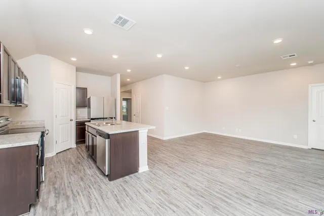 $216,000 | 18112 Fox Hollow Loop, Hammond, LA 70401