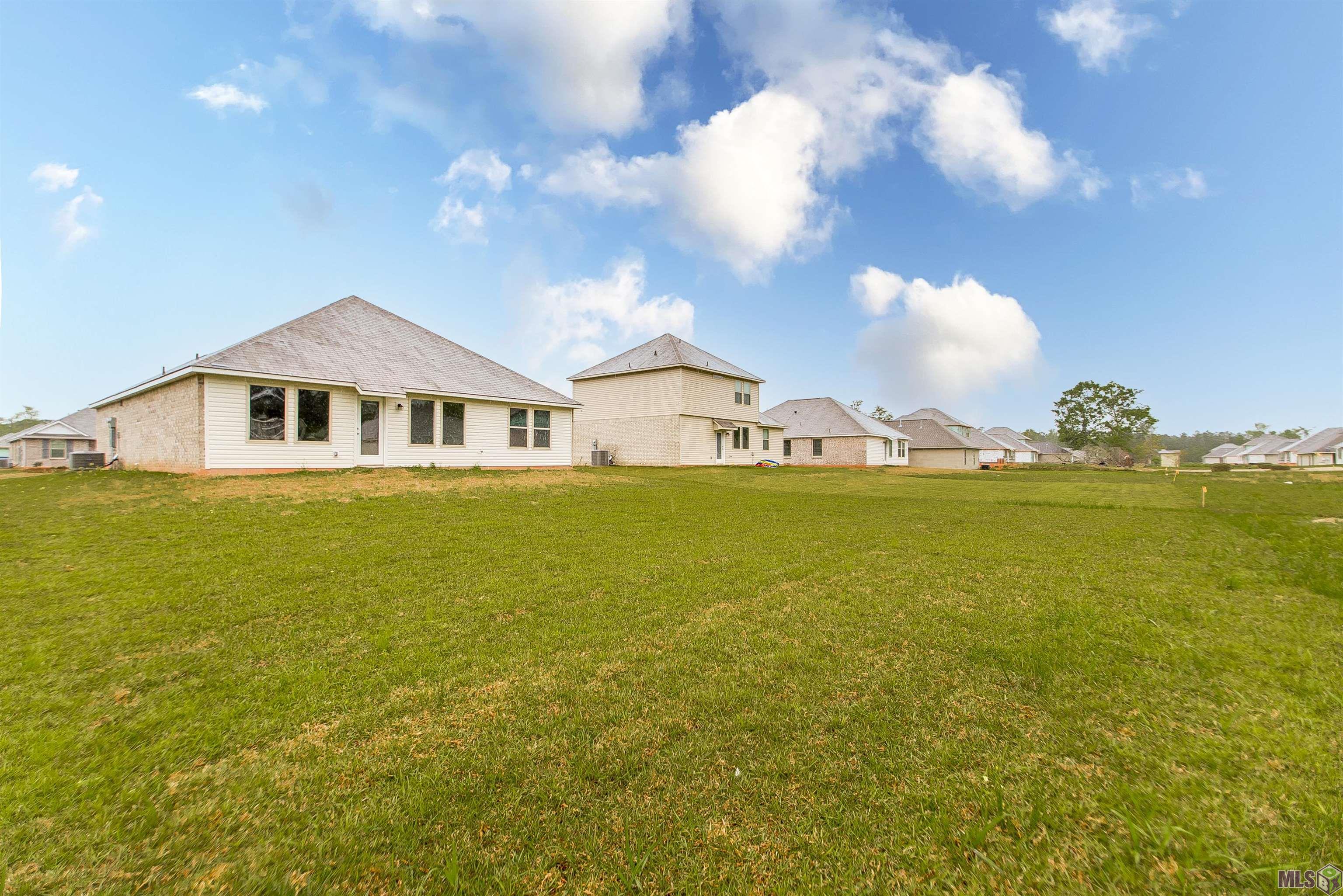 18112 Fox Hollow Loop Hammond, LA 70401 - Photo 7 of 33