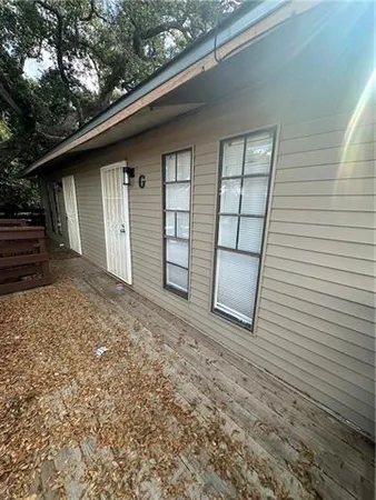 $1,349 | 9408 Lincoln Beach Boulevard, Unit G, New Orleans, LA 70128