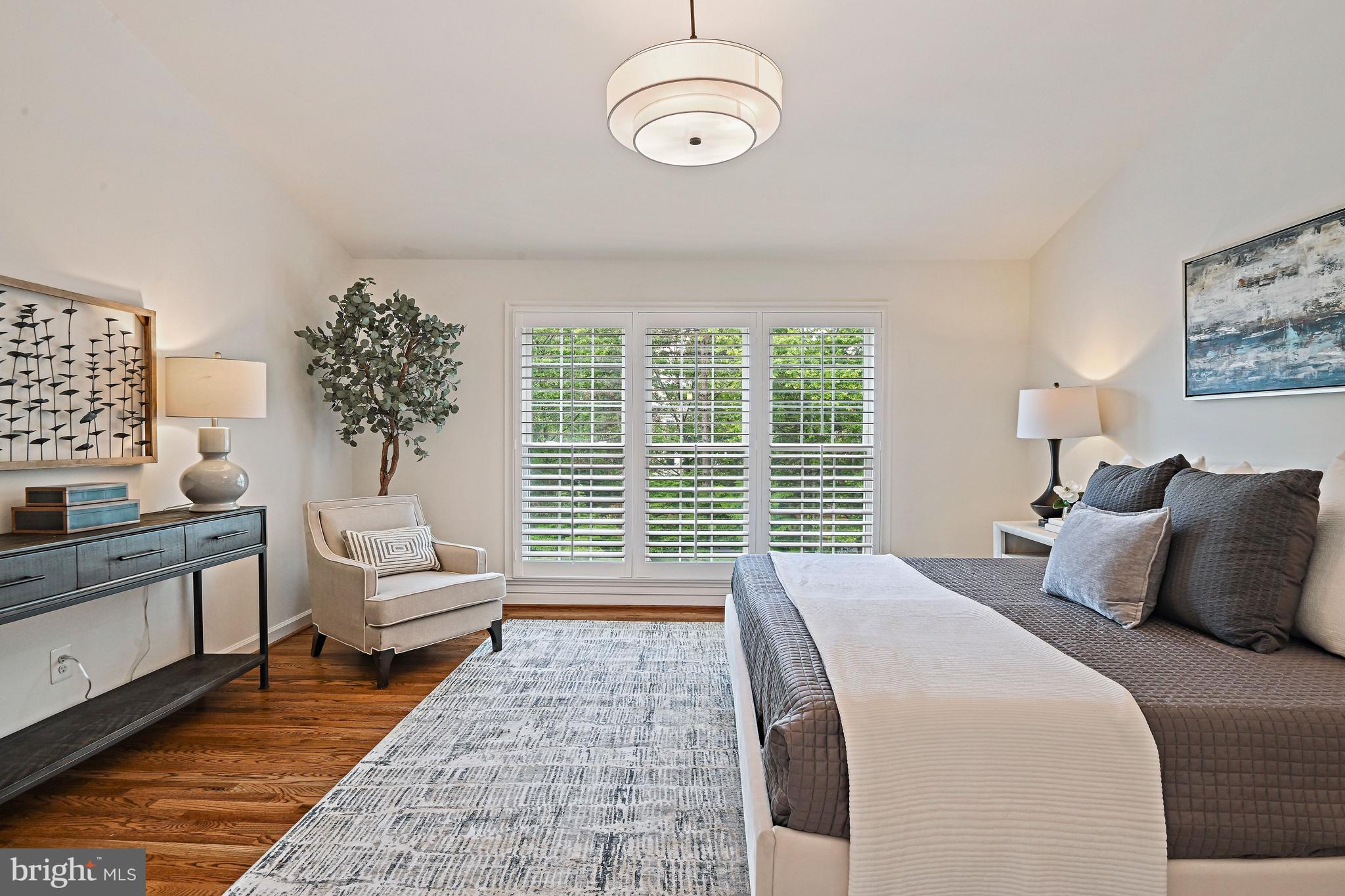 9733 Hidden Valley Road Vienna, VA 22181 - Photo 33 of 70