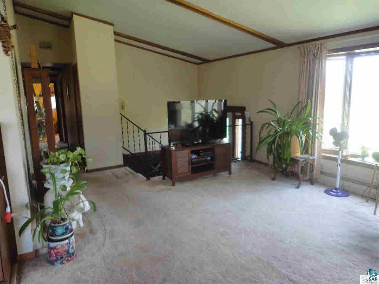 3694 County Road East South Range, WI 54874 - Photo 8 of 12