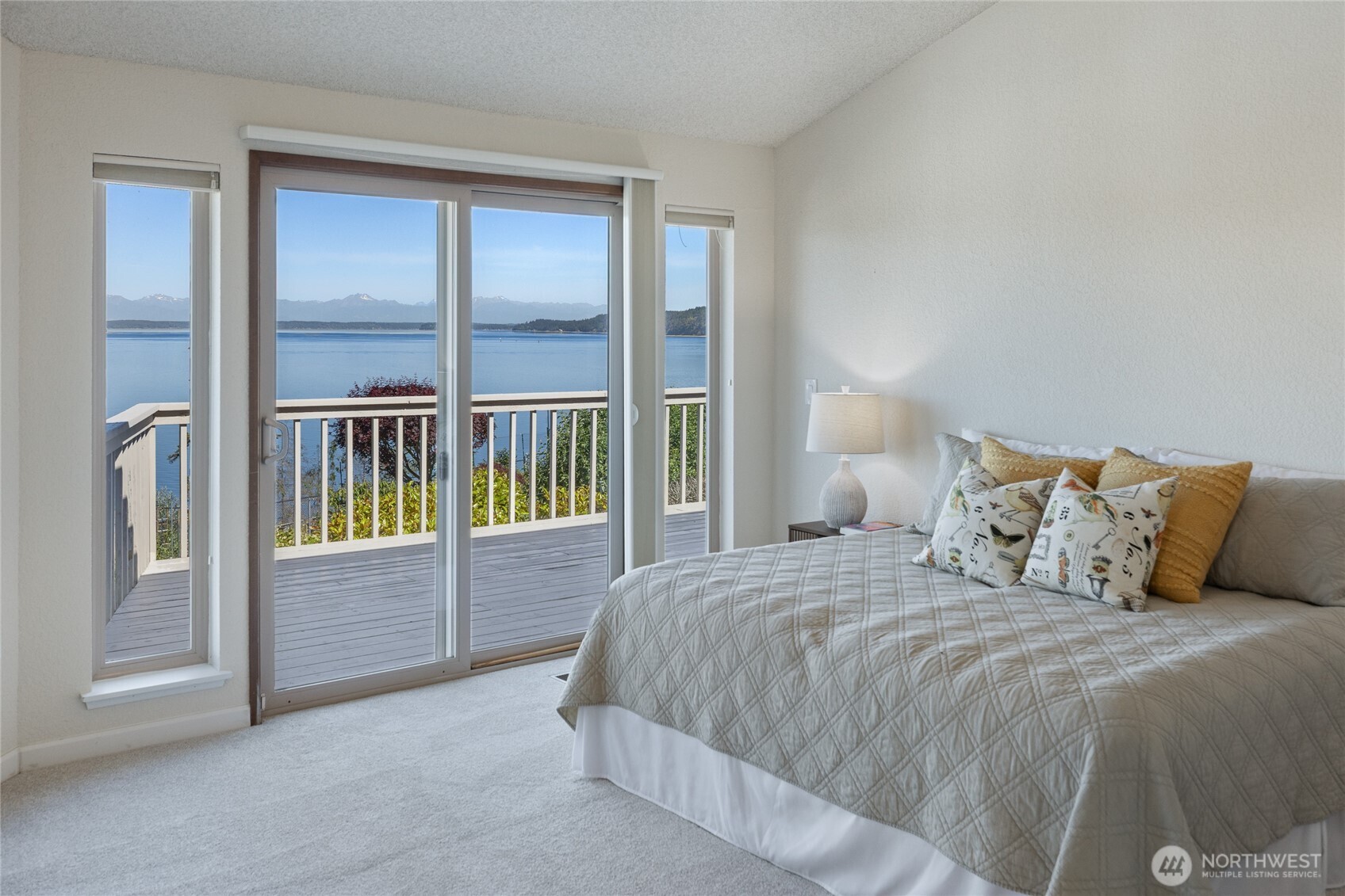 70 Hewitt Drive Steilacoom, WA 98388 - Photo 19 of 34