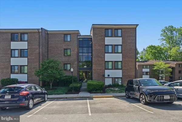 $1,850 | 1425 Northgate Square, Unit 1A, Reston, VA 20190
