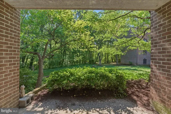 $1,850 | 1425 Northgate Square, Unit 1A, Reston, VA 20190