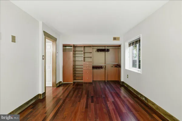 $1,850 | 1425 Northgate Square, Unit 1A, Reston, VA 20190