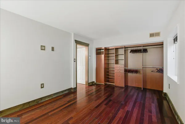 $1,850 | 1425 Northgate Square, Unit 1A, Reston, VA 20190