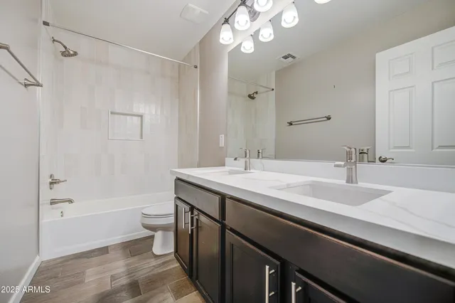 $529,900 | 3945 West Salter Drive, Glendale, AZ 85308