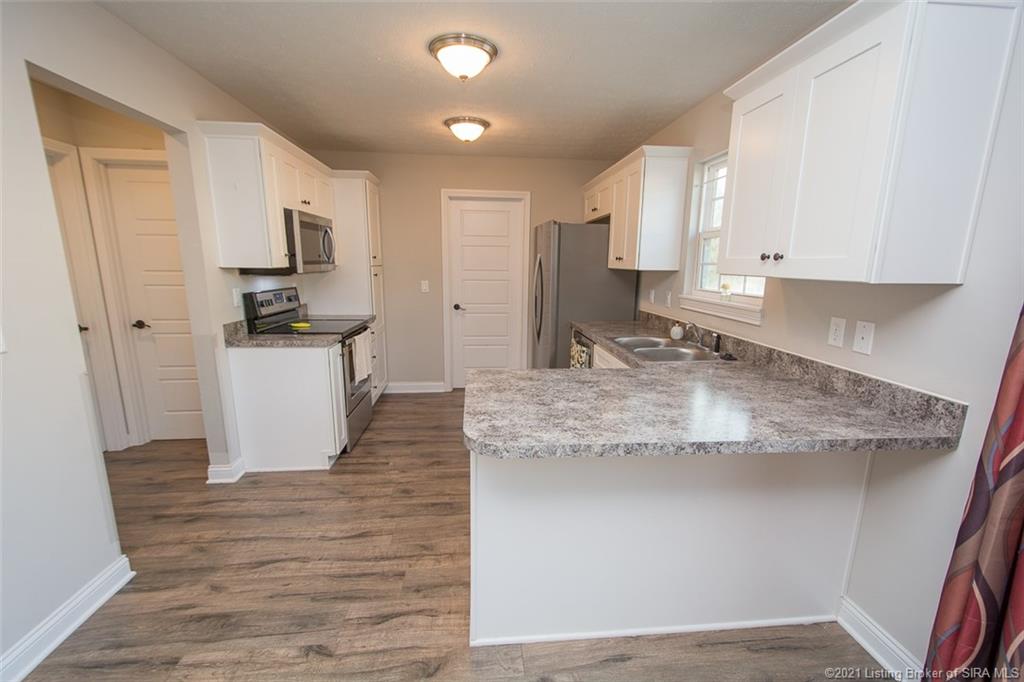 8889 High Street Georgetown, IN 47122 - Photo 13 of 60 Gallery Image 13