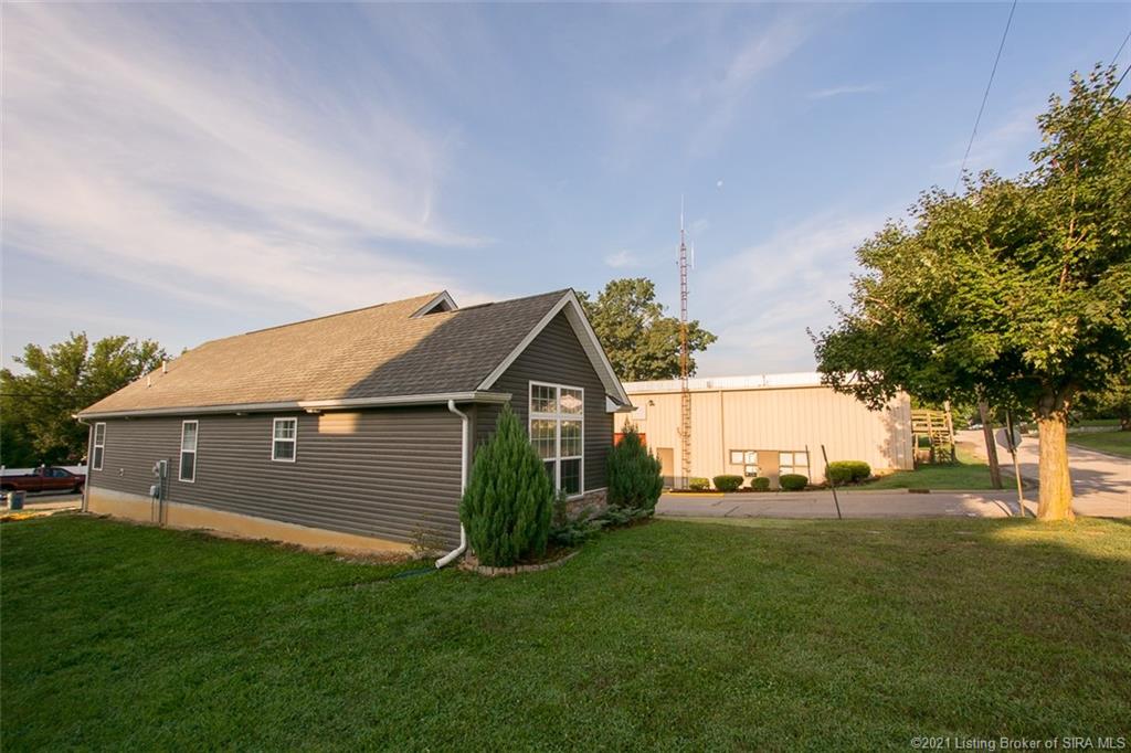 8889 High Street Georgetown, IN 47122 - Photo 7 of 60 Gallery Image 7