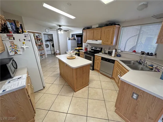 $329,950 | 5680 Doubletree Road, Pahrump, NV 89061