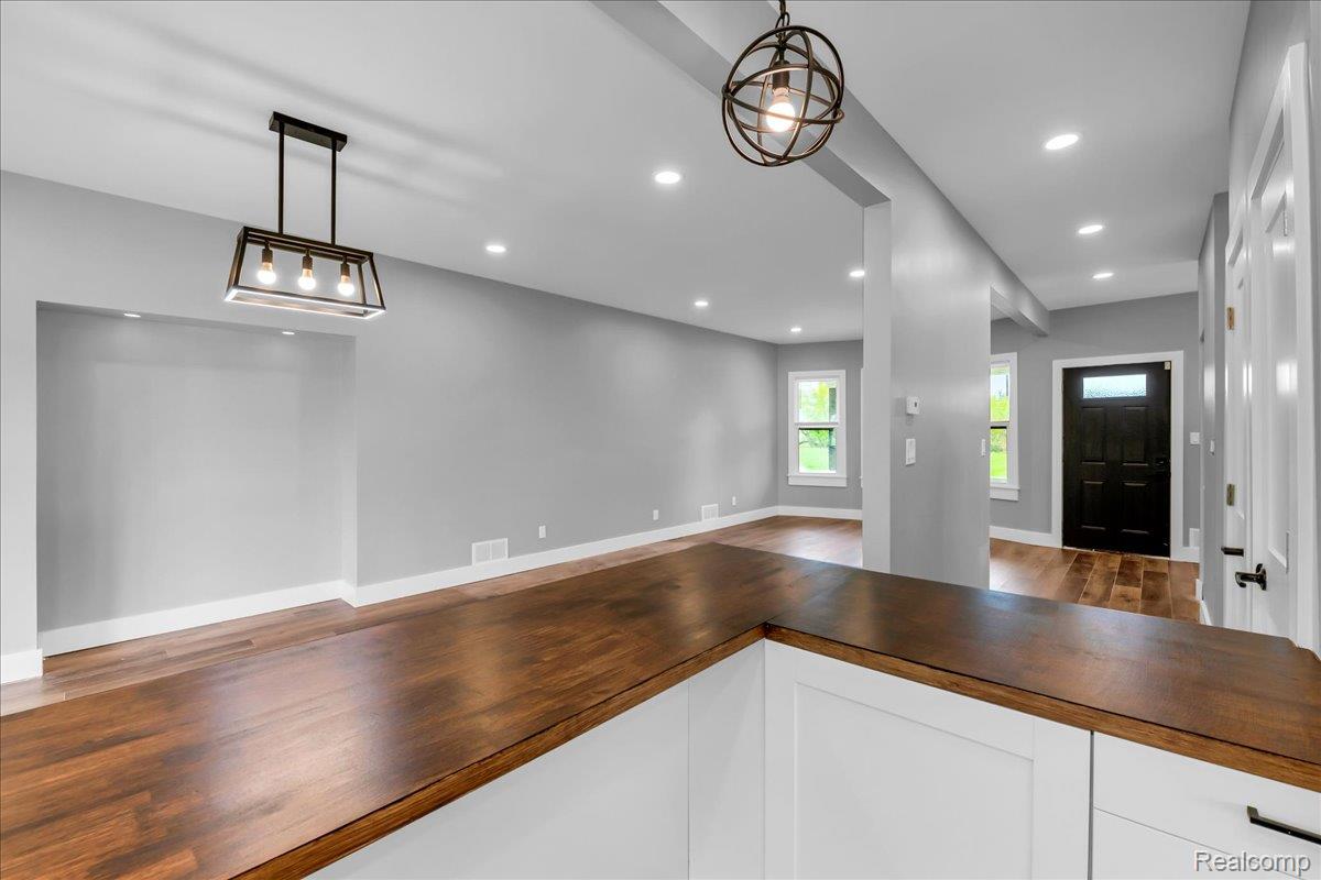 2181 Harding Street Detroit, MI 48214 - Photo 16 of 32 Entryway featuring wood finished floors and recessed lighting