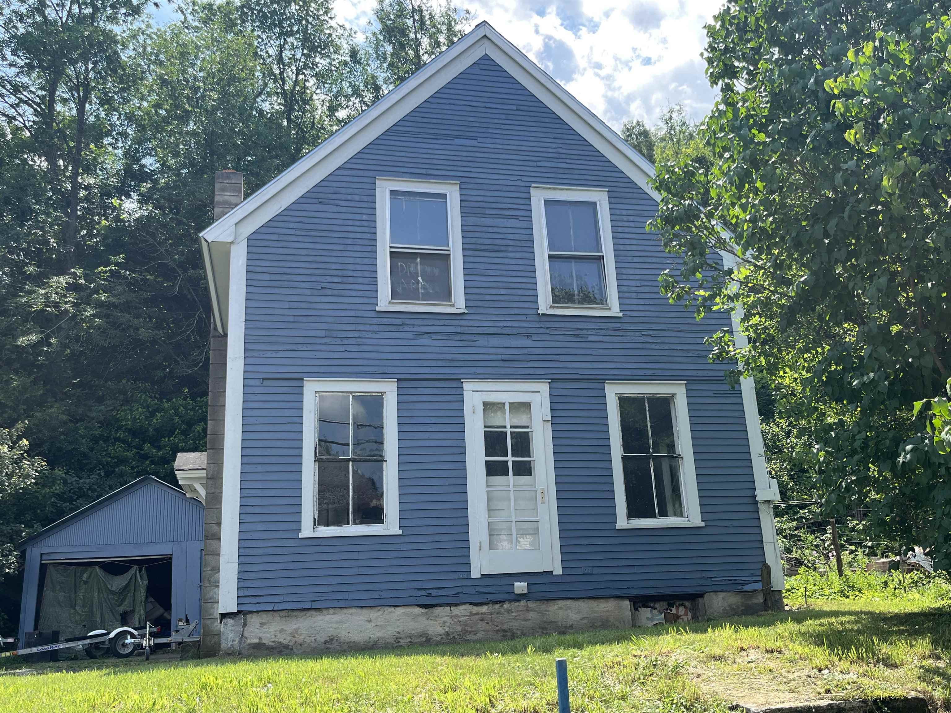 381 Glen Road Newport, VT 05855 - Photo 1 of 13