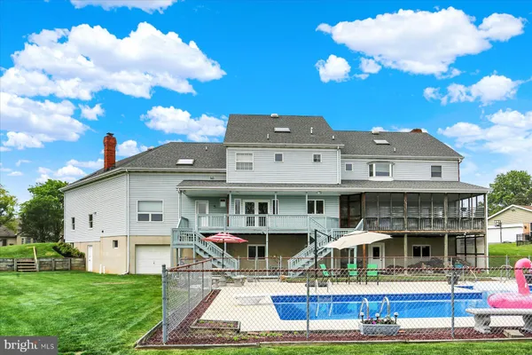 $975,000 | 324 West Orchard Drive, Palmyra, PA 17078