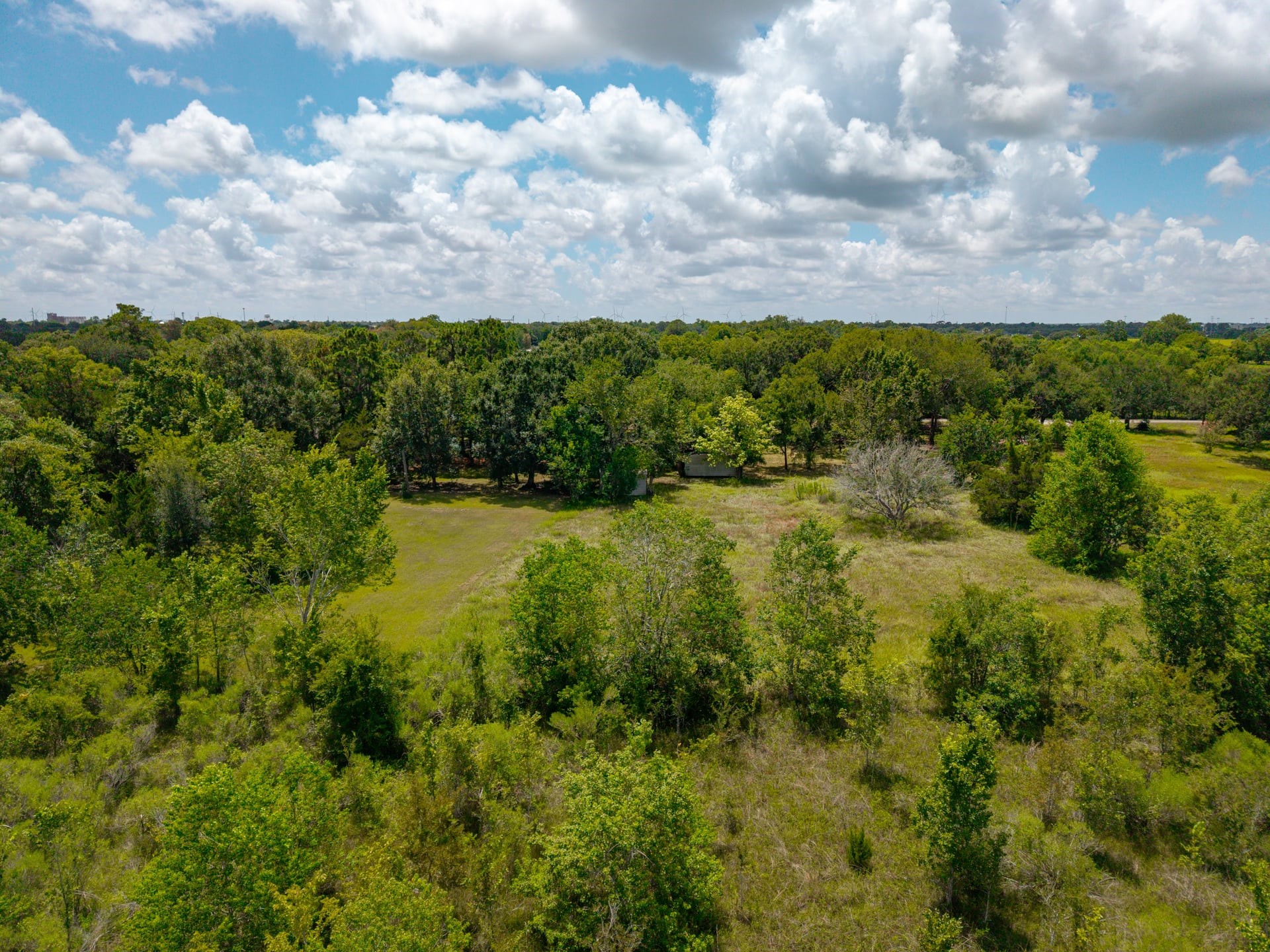 1301 Adams Road Bay City, TX 77414 - Photo 17 of 22 Gallery Image 17