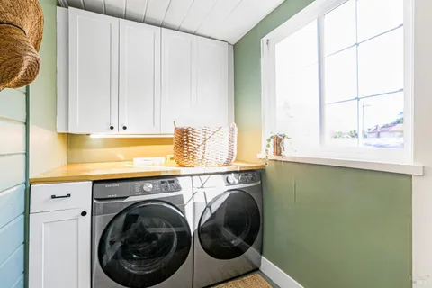 $895,000 | 229-231 Bodega Avenue, Petaluma, CA 94952