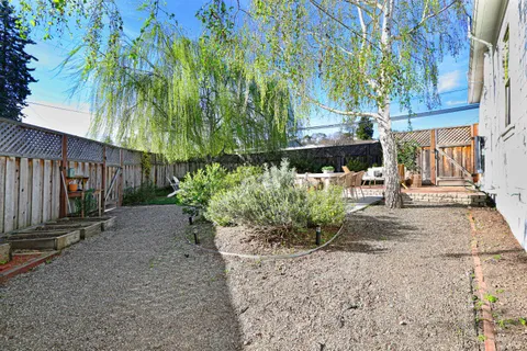 $895,000 | 229-231 Bodega Avenue, Petaluma, CA 94952