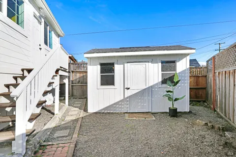 $895,000 | 229-231 Bodega Avenue, Petaluma, CA 94952