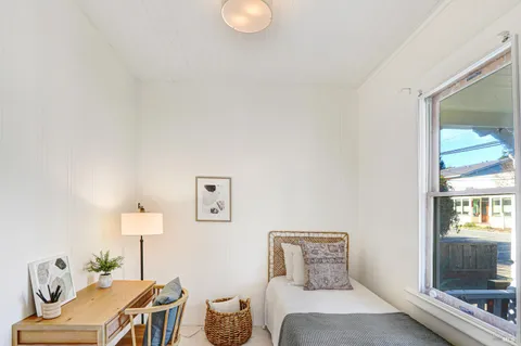 $895,000 | 229-231 Bodega Avenue, Petaluma, CA 94952