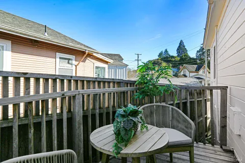 $895,000 | 229-231 Bodega Avenue, Petaluma, CA 94952