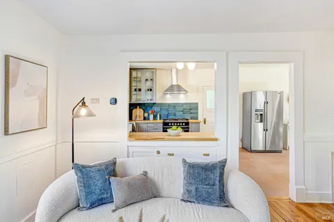 $895,000 | 229-231 Bodega Avenue, Petaluma, CA 94952