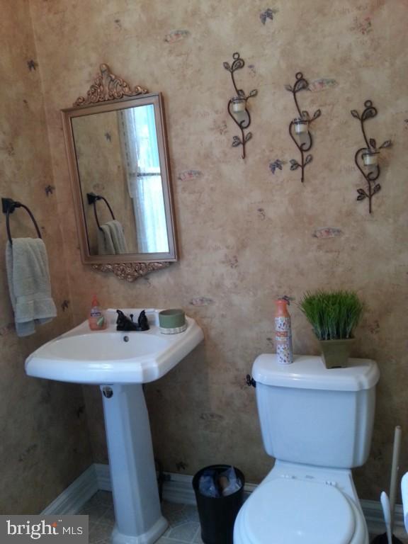 145 South Broad Street Lititz, PA 17543 - Photo 14 of 25