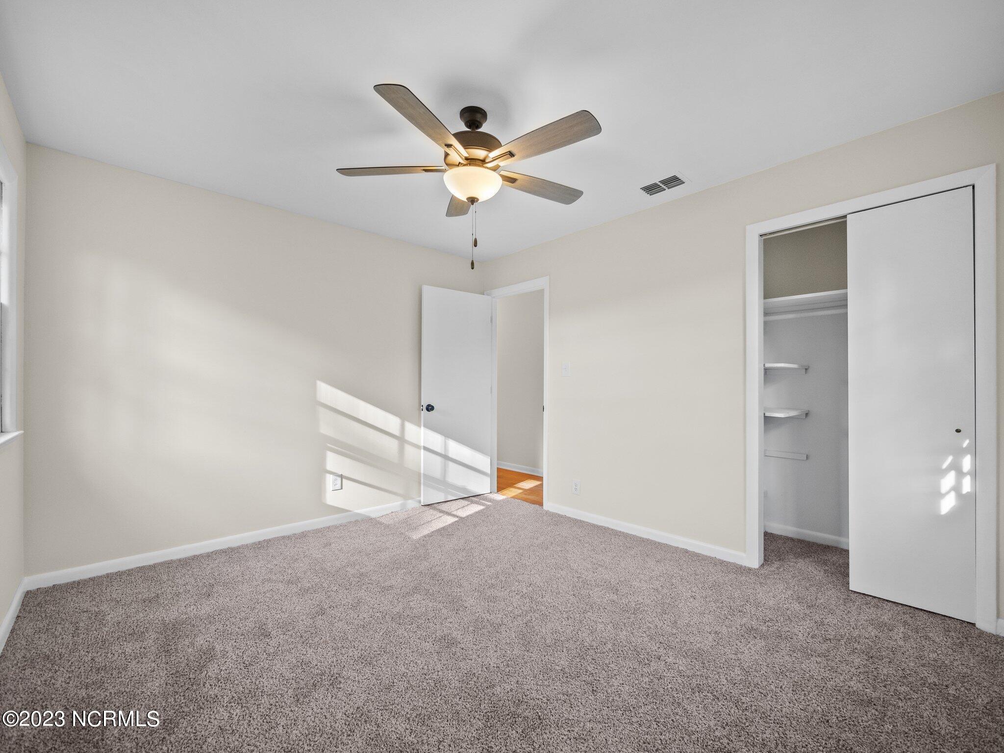 106 Mercer Road Jacksonville, NC 28546 - Photo 14 of 33 33-web-or-mls-P1010762