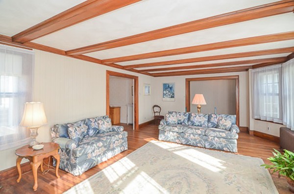 34-36 Oakley Road Watertown, MA 02472 - Photo 7 of 29 Gallery Image 7