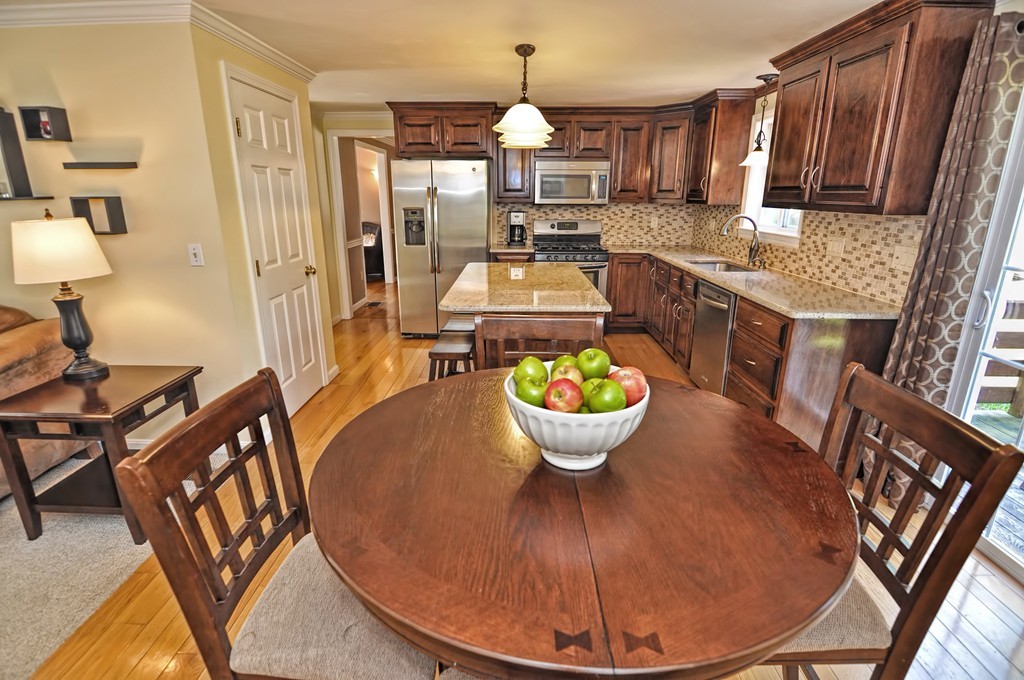 26 Padden Road Franklin, MA 02038 - Photo 8 of 29 Gallery Image 8