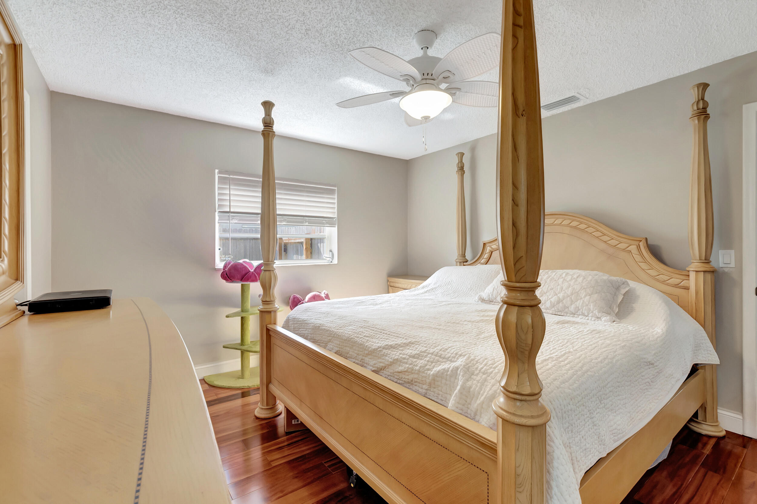22210 Concha Avenue Boca Raton, FL 33428 - Photo 5 of 23 Primary Bedroom