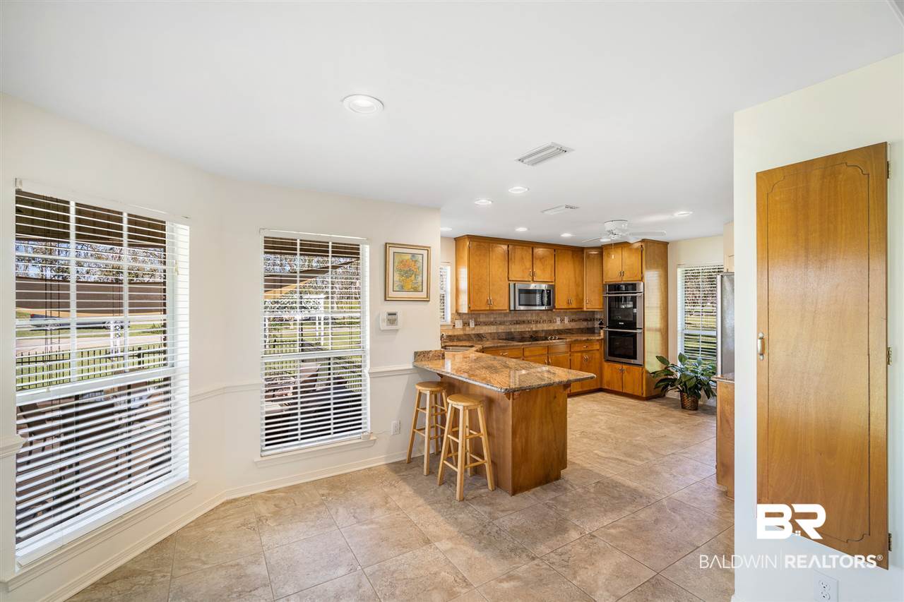 12601 Mary Ann Bch Road Fairhope, AL 36532 - Photo 10 of 33