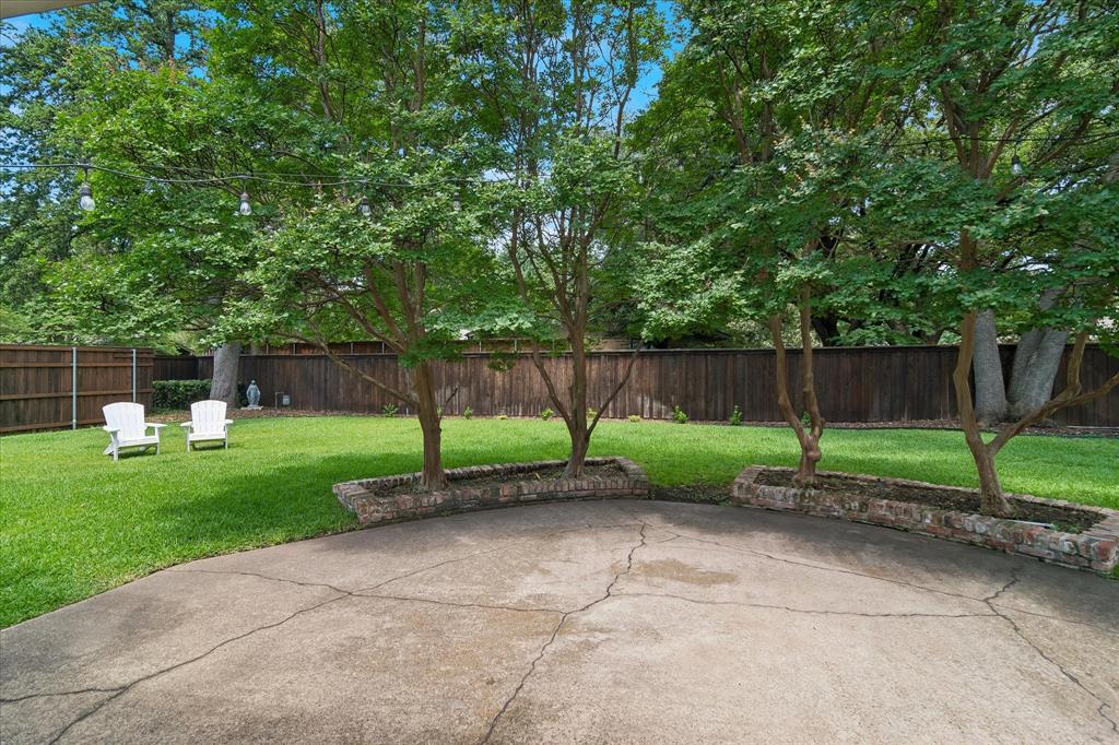 11439 Rosser Road Dallas, TX 75229 - Photo 31 of 35 a view of a park