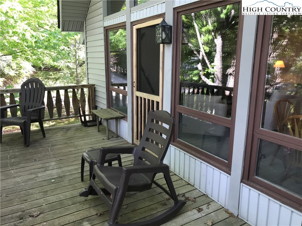109 North Pinnacle Ridge Road, Unit 18 Beech Mountain, NC 28604 - Photo 1 of 19 Gallery Image 1