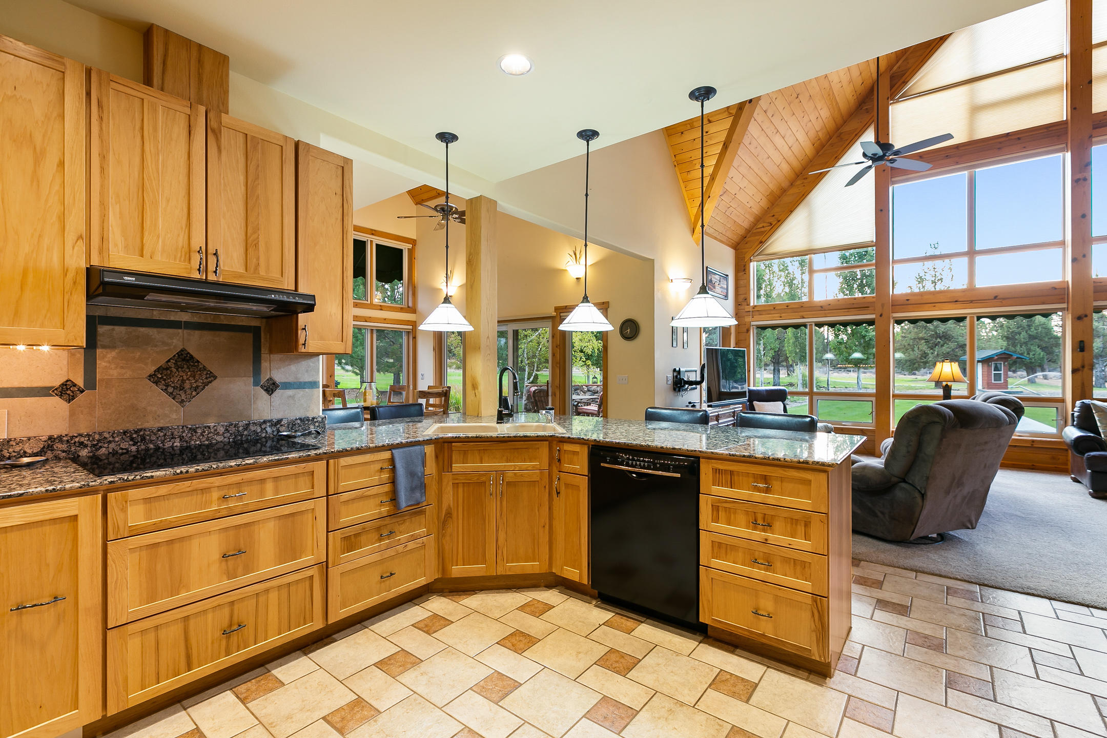 62855 Waugh Road Bend, OR 97701 - Photo 4 of 29 2018_09_15)6285_waugh_road_13
